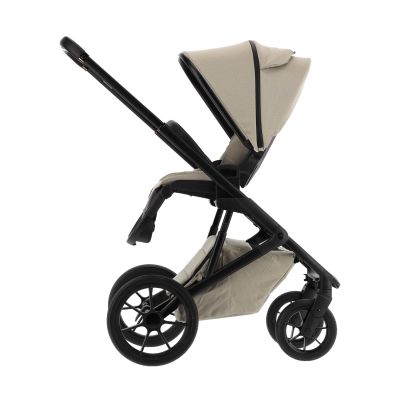 Qute Q-Rider Plus Kinderwagen - Mineral Clay | Kidsriver Curve Autostoel - Clay | Kidsriver Isofix Base Qute Q-Rider Plus Kinderwagen - Mineral Clay | Kidsriver Curve Autostoel - Clay | Kidsriver Isofix Base