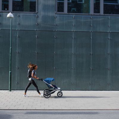 Thule Urban Glide 2 Majolica Blue/Aluminium Frame