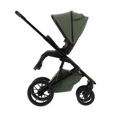 Qute Q-Rider Plus Kinderwagen - Thyme Green | Kidsriver Curve Autostoel - Clay | Kidsriver Isofix Base Qute Q-Rider Plus Kinderwagen - Thyme Green | Kidsriver Curve Autostoel - Clay | Kidsriver Isofix Base