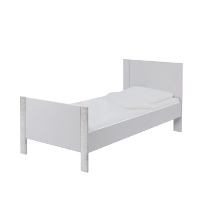 TWF Meegroeibed 60 x 120 Incl. Bedbankzijde en 1 Persoons Zijdes - Commode - Hanglegkast Futura